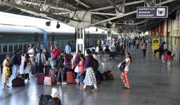 Educación y viajes en el EEG